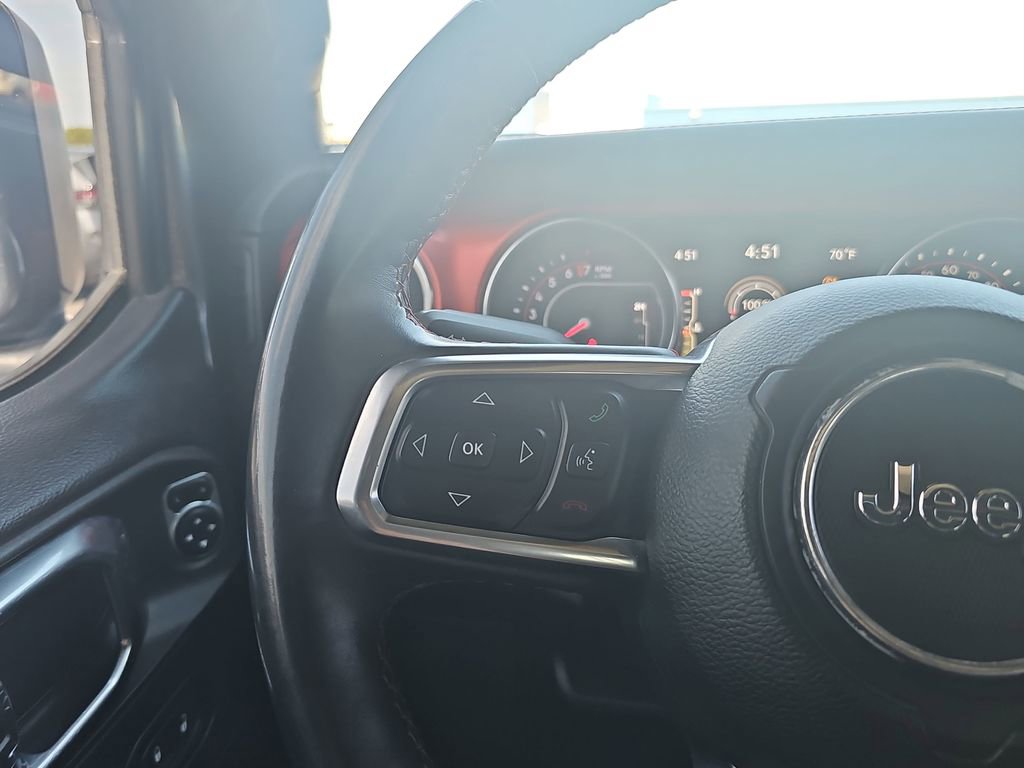 Used 2018 Jeep Wrangler Unlimited Rubicon AWD/4WD image 16