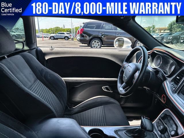 Used 2018 Dodge Challenger R/T RWD image 18