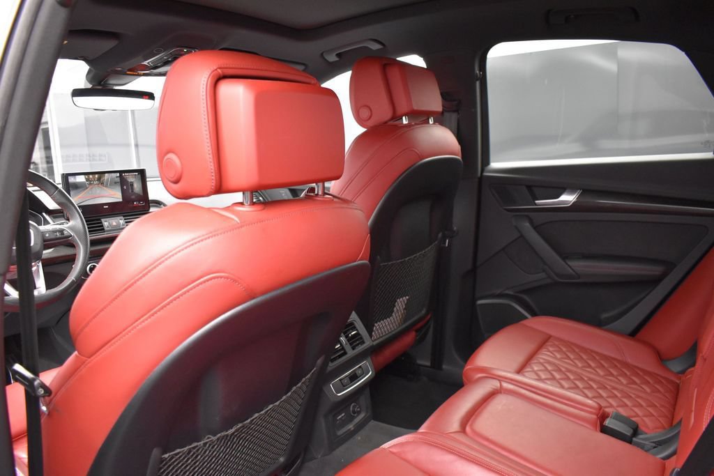 Used 2023 Audi SQ5 Premium Plus w/ Premium Plus Package AWD/4WD image 9