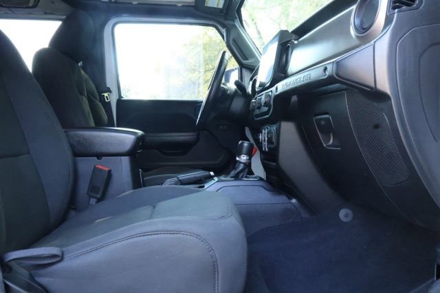 Used 2018 Jeep Wrangler Unlimited Sport S image 13