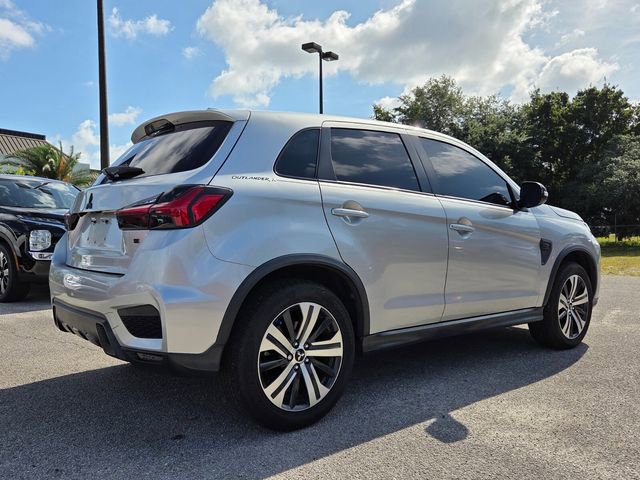 Used 2020 Mitsubishi Outlander Sport SE FWD image 4