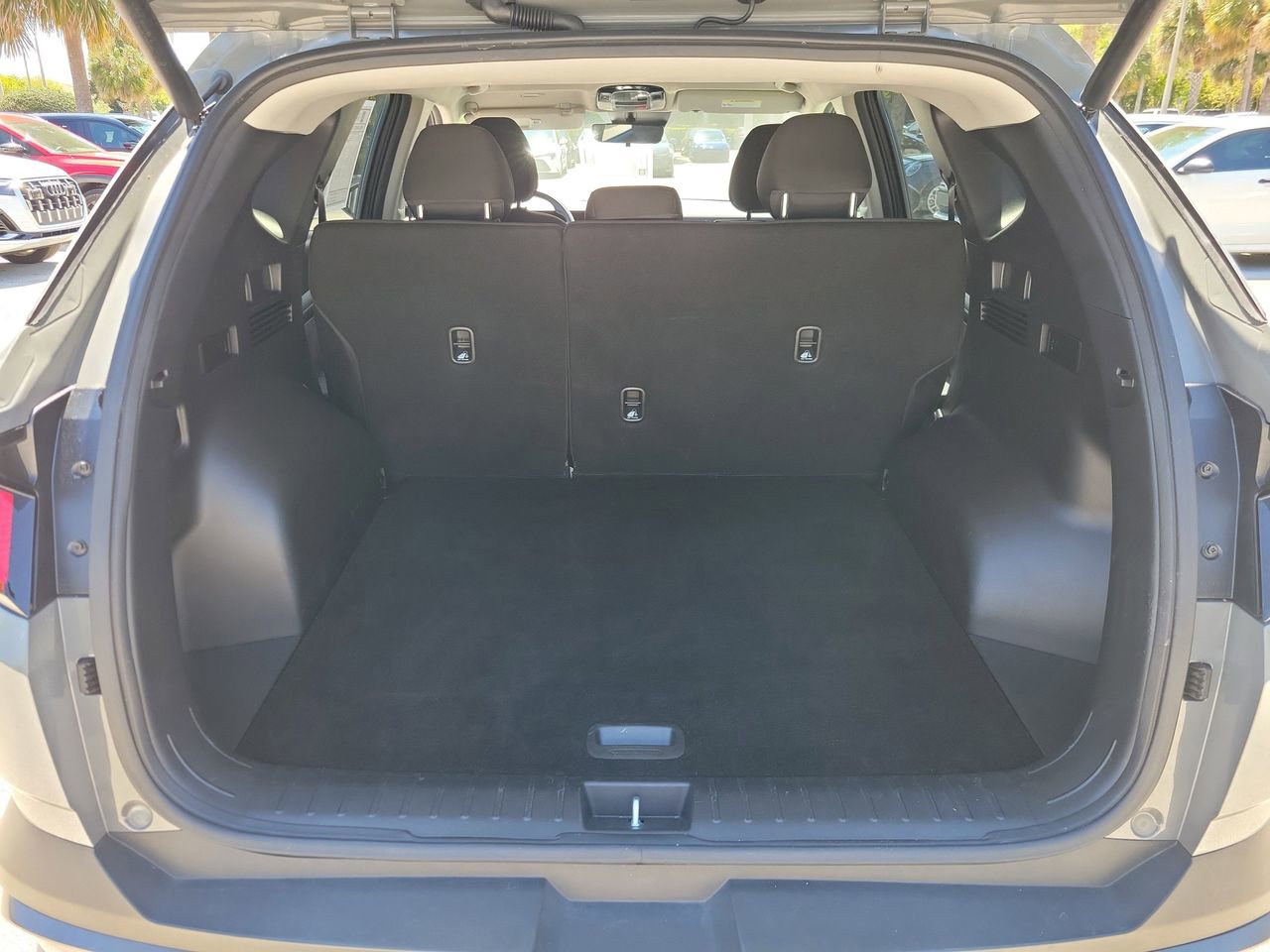 Used 2025 Hyundai Tucson SEL FWD image 7