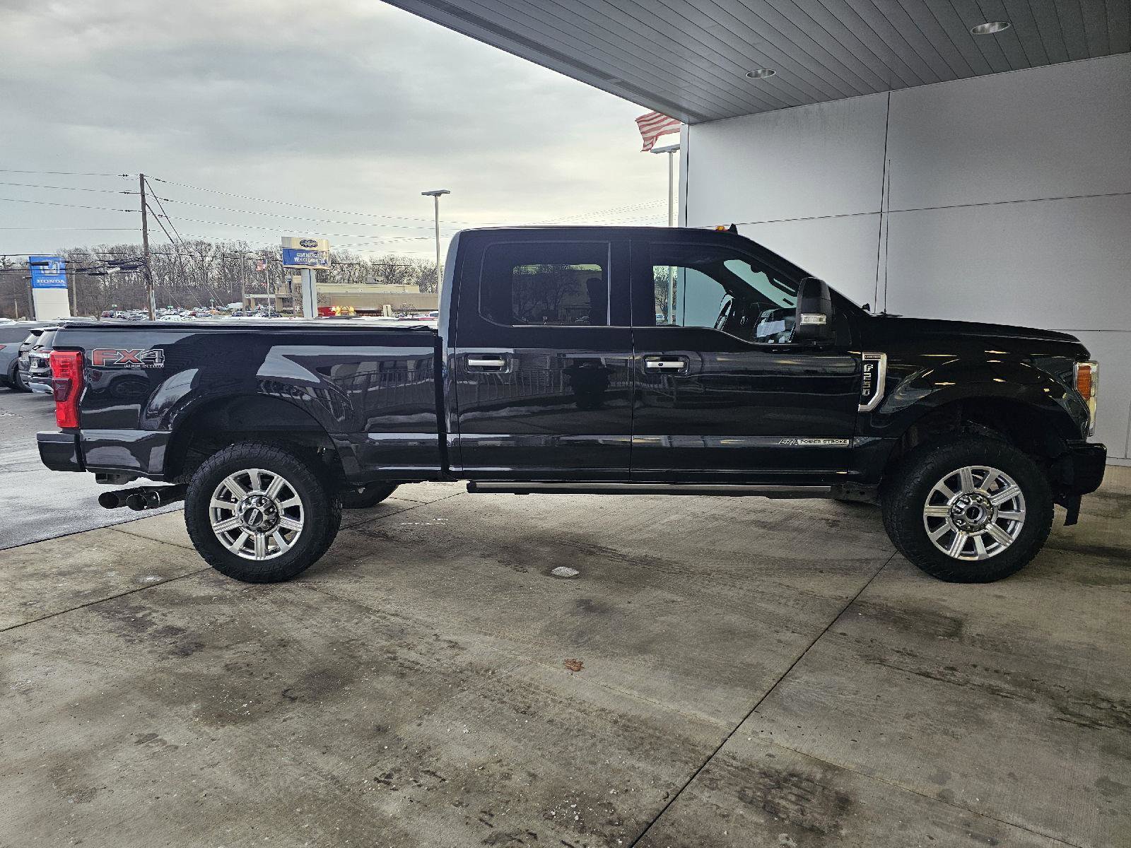 Used 2019 Ford F250 Limited image 6