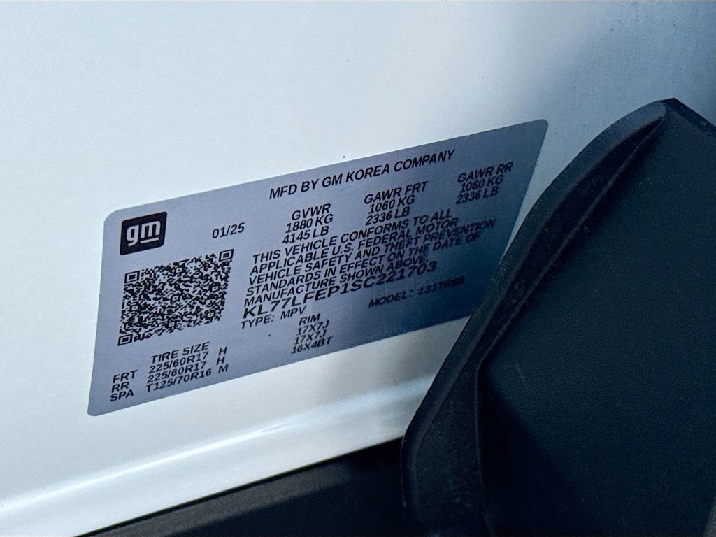 Used 2025 Chevrolet Trax LS image 29