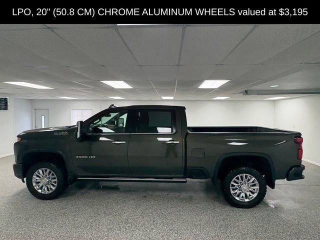 Used 2022 Chevrolet Silverado 3500 High Country w/ Safety Package II image 5