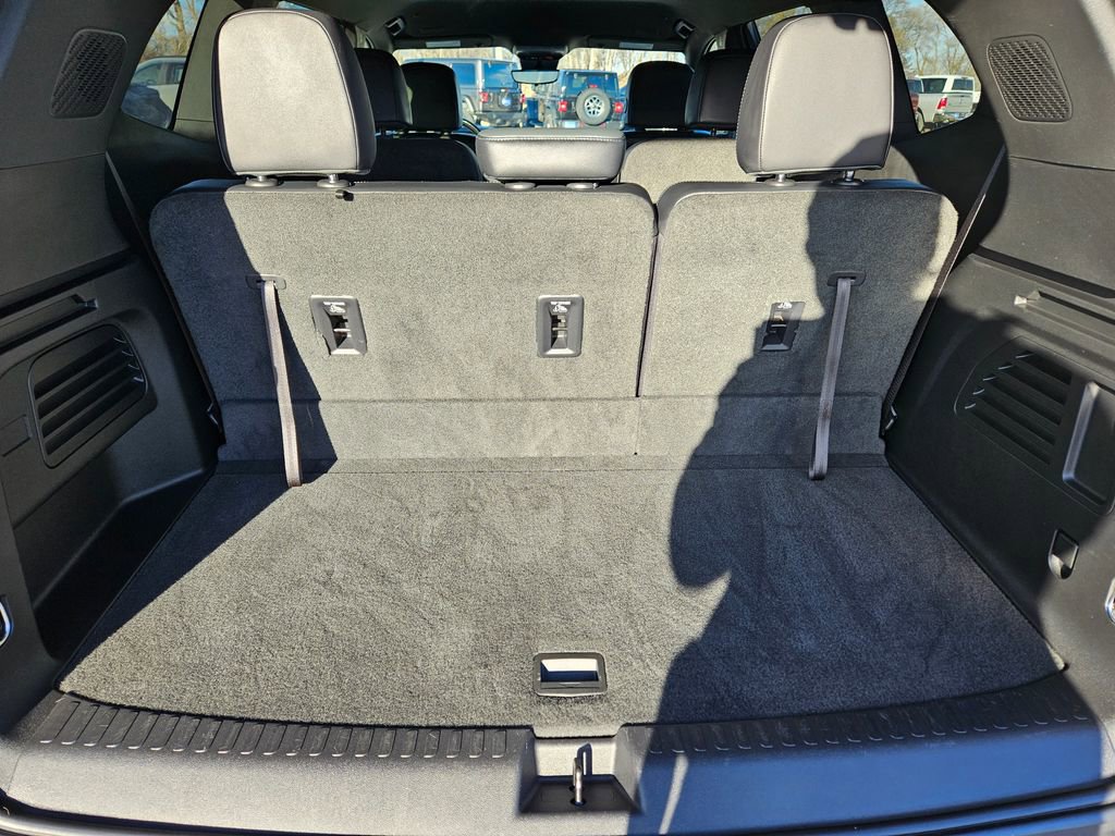 Used 2024 GMC Acadia AT4 w/ Super Cruise Package image 29