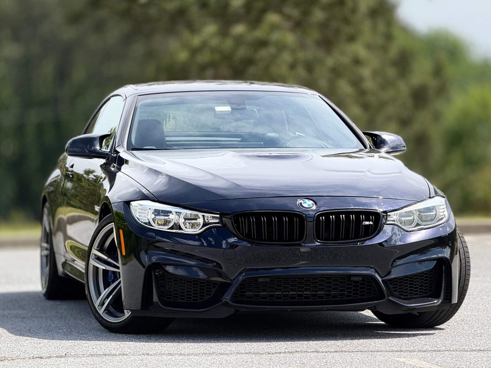 Used 2016 BMW M4 Convertible image 4