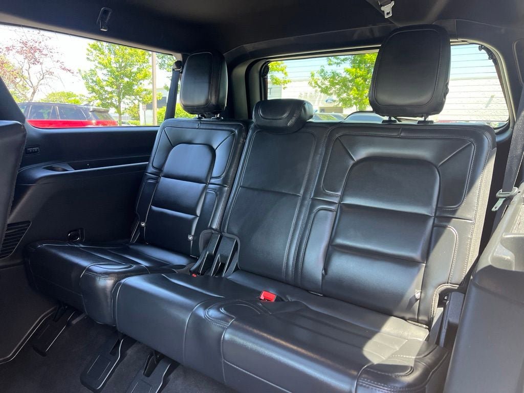 Used 2022 Lincoln Navigator L Reserve AWD/4WD image 17