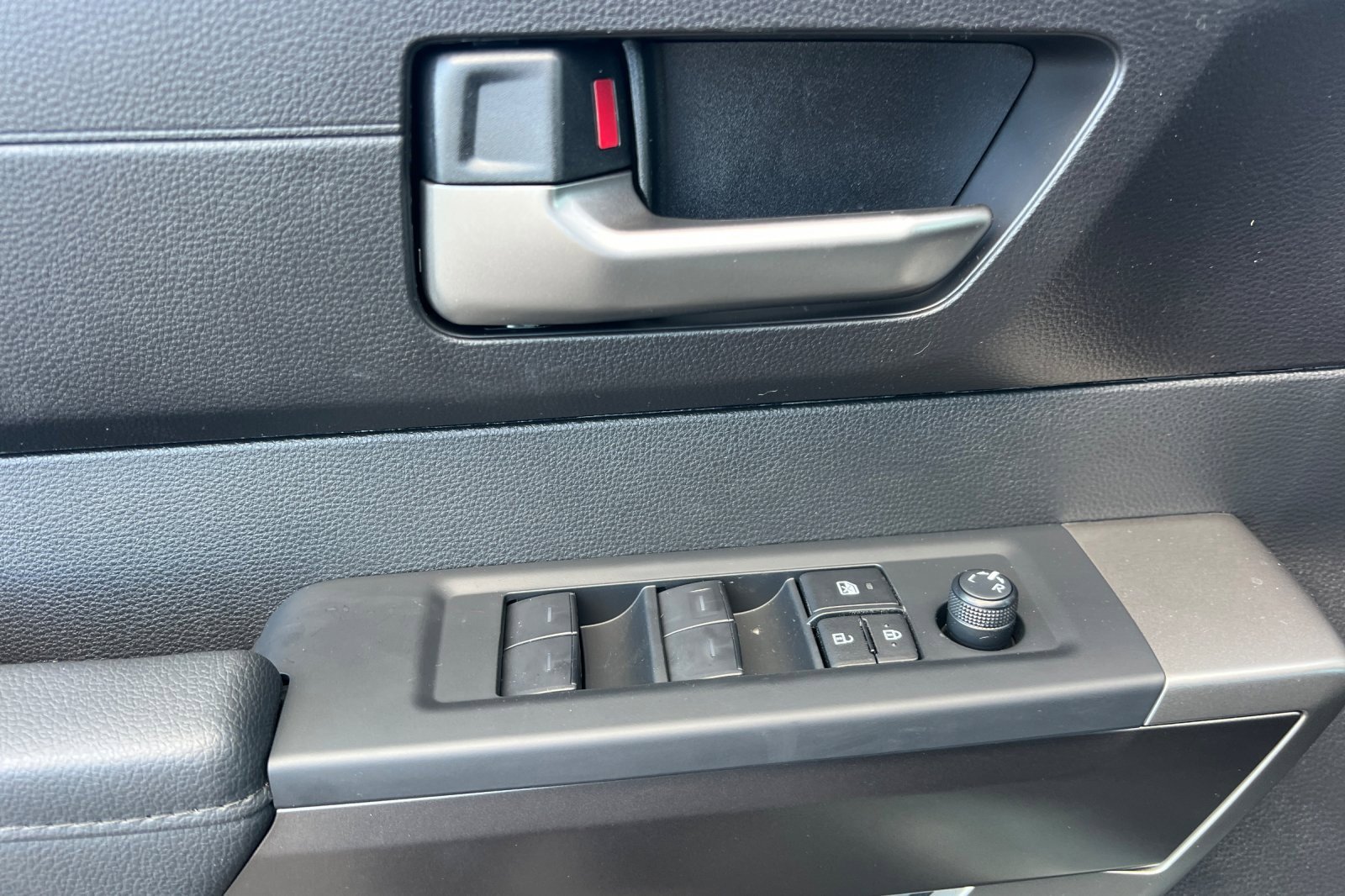 New 2026 Toyota Tundra SR5 w/ TRD Off-Road Package image 8