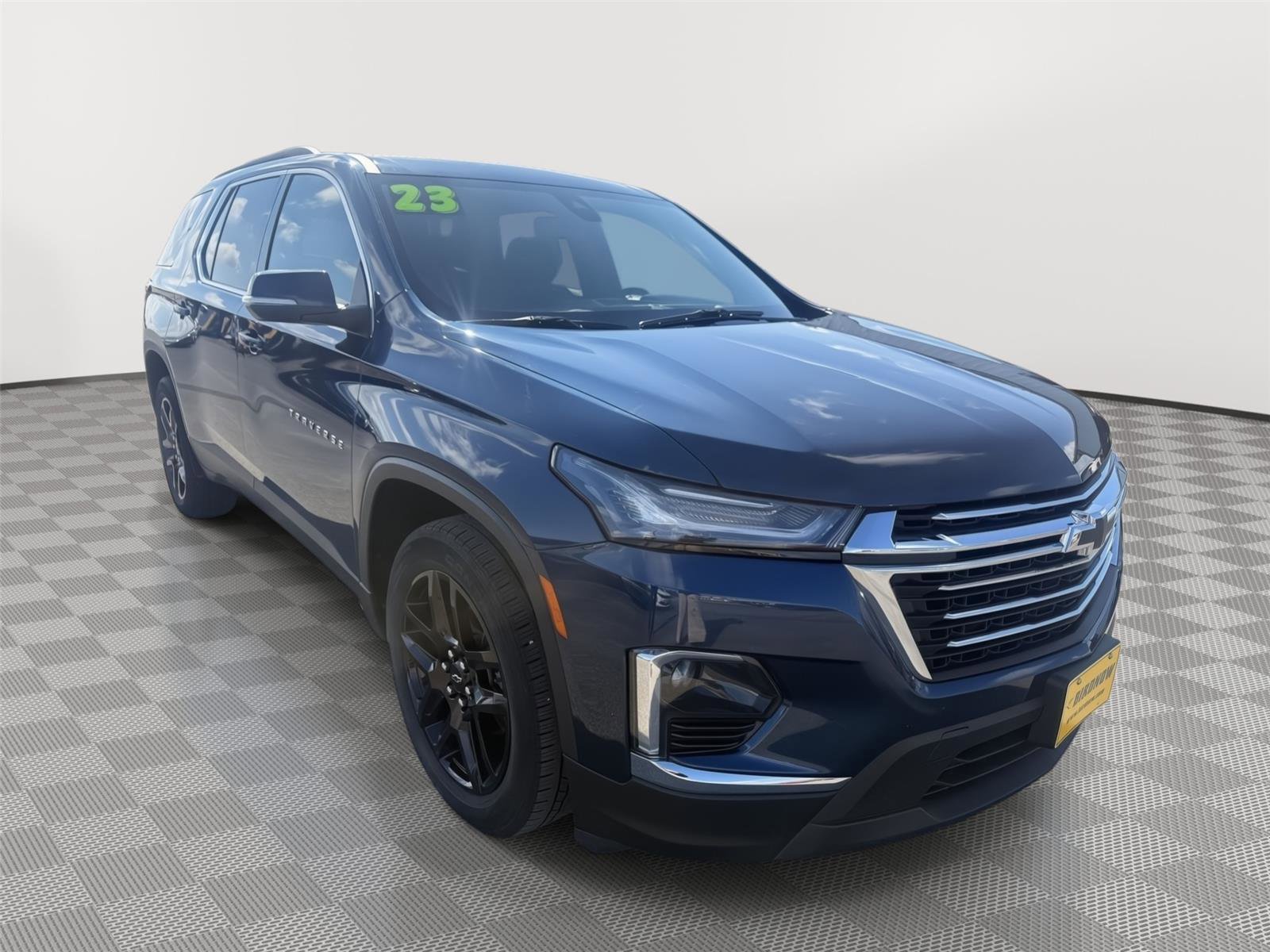 Used 2023 Chevrolet Traverse LT w/ LPO, Floor Liner Package image 8
