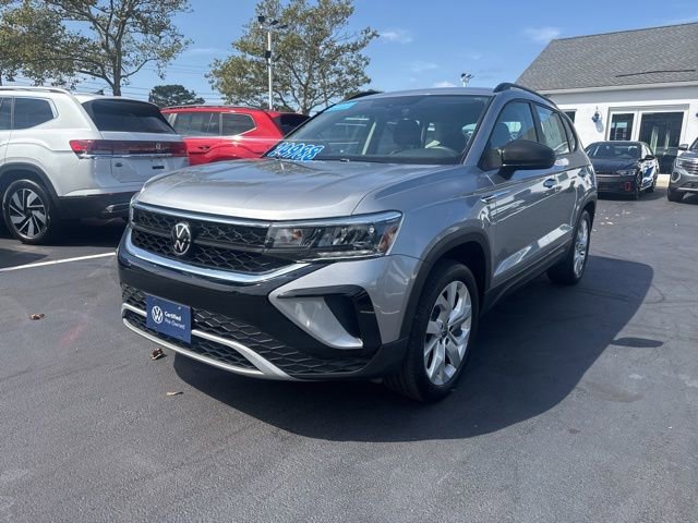 Certified 2023 Volkswagen Taos S image 3