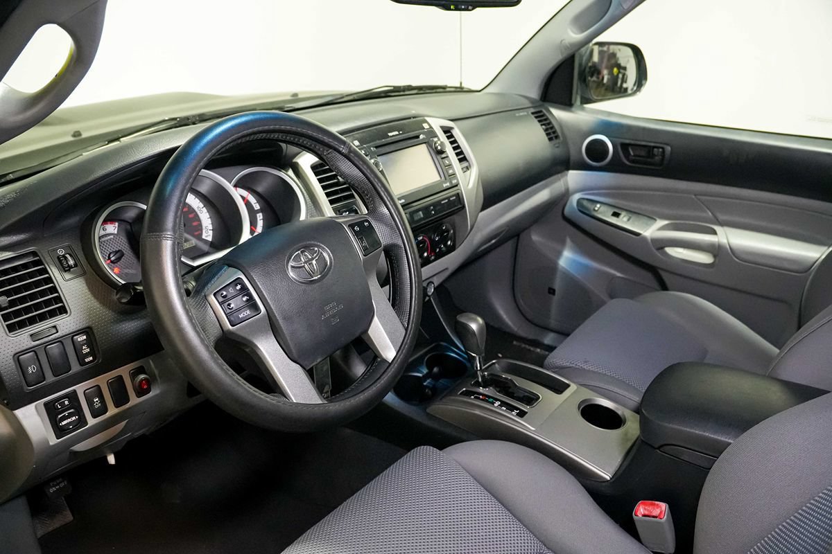 Used 2013 Toyota Tacoma PreRunner w/ TRD Sport Pkg RWD image 15