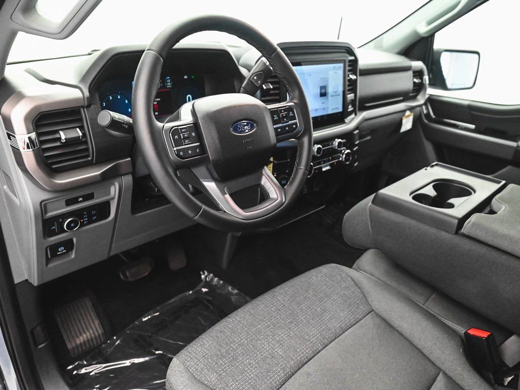 Used 2025 Ford F150 XLT w/ Equipment Group 301A Standard image 14