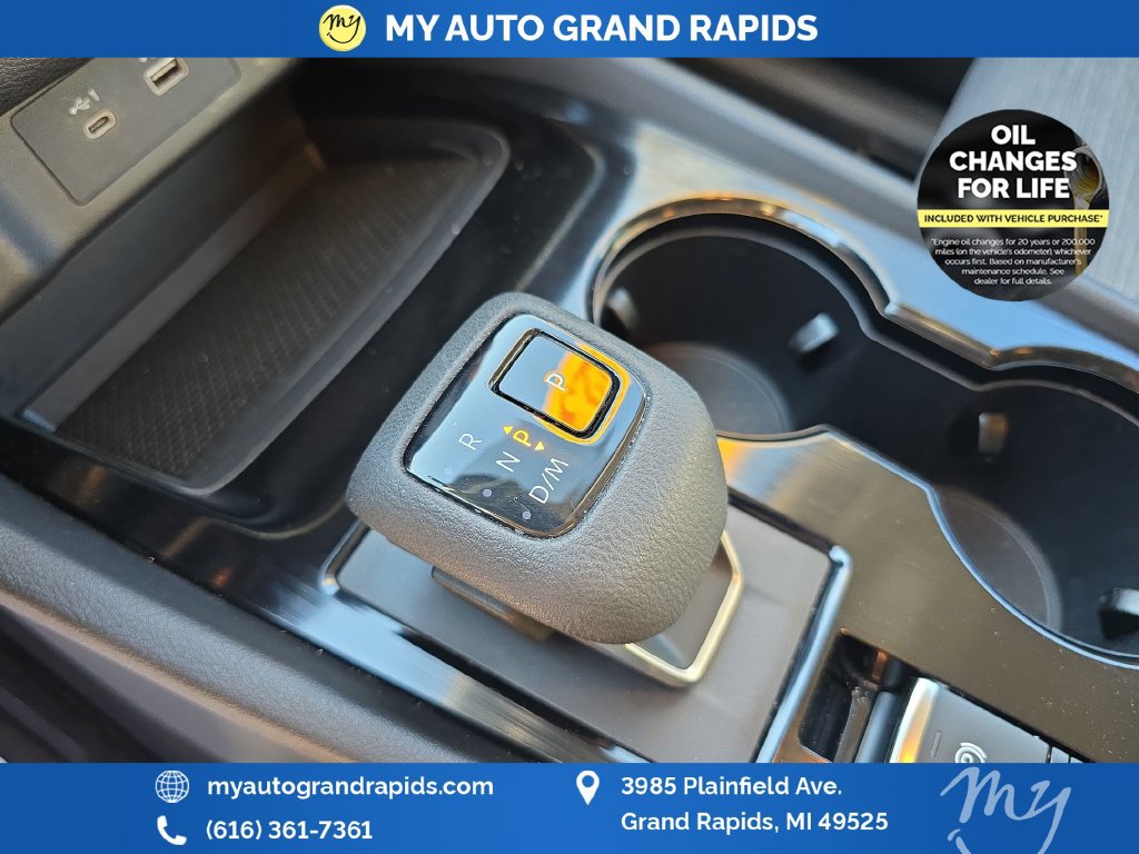 Used 2023 Nissan Rogue SV AWD/4WD image 25