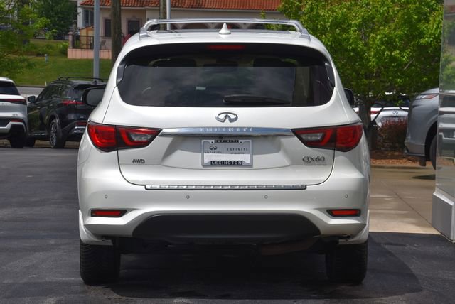 Used 2020 INFINITI QX60 Luxe w/ Sensory Package AWD/4WD image 9