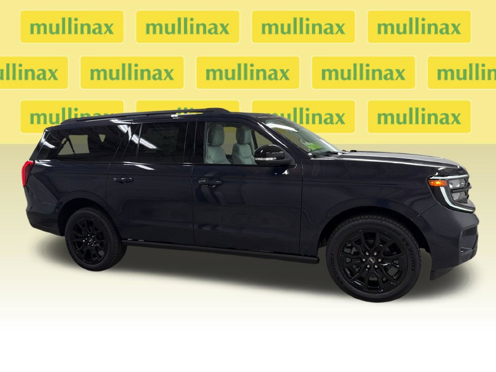 New 2027 Ford Expedition Max Platinum RWD image 2