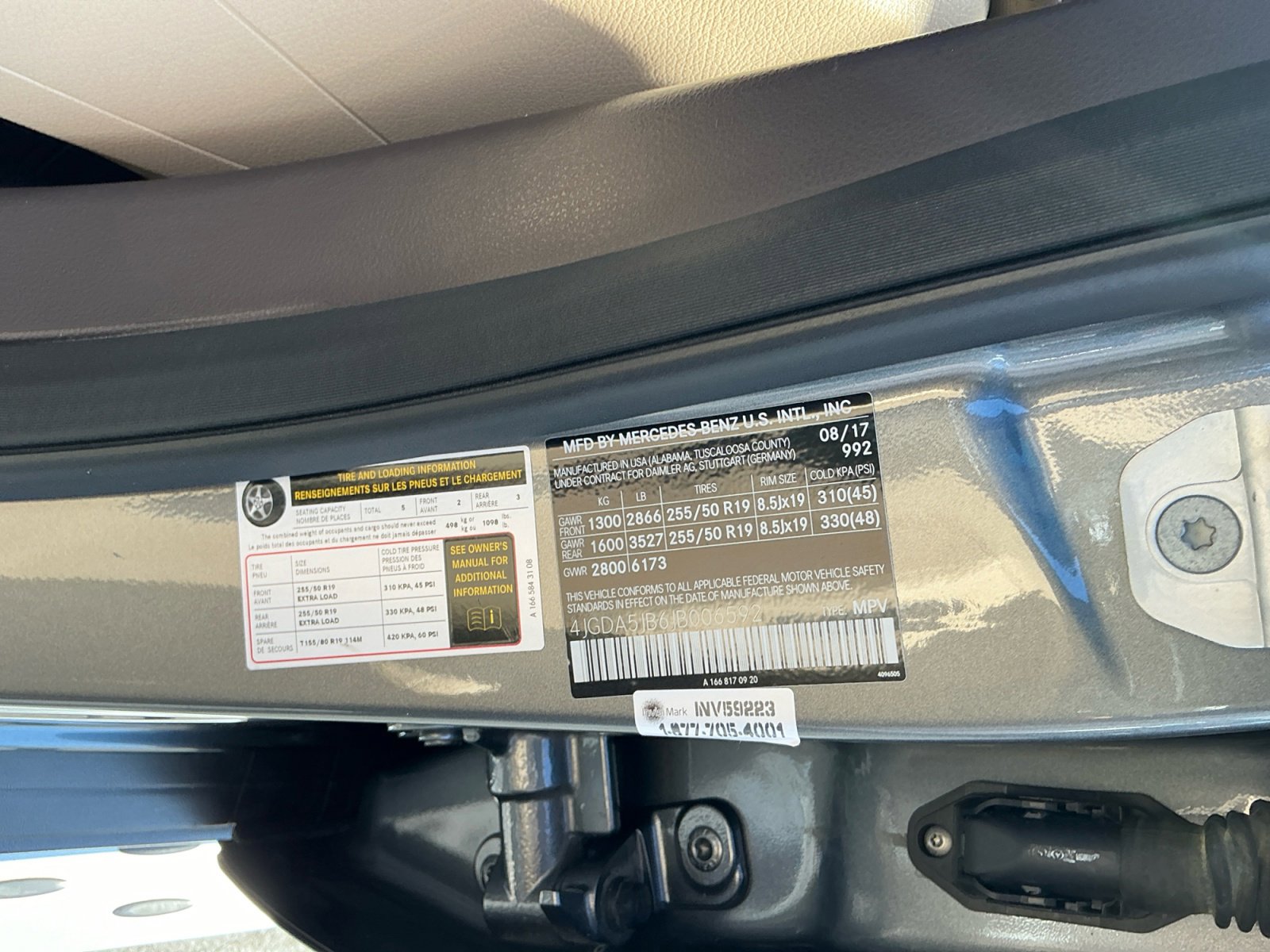 Used 2018 Mercedes-Benz GLE 350 w/ Premium 1 Package image 24