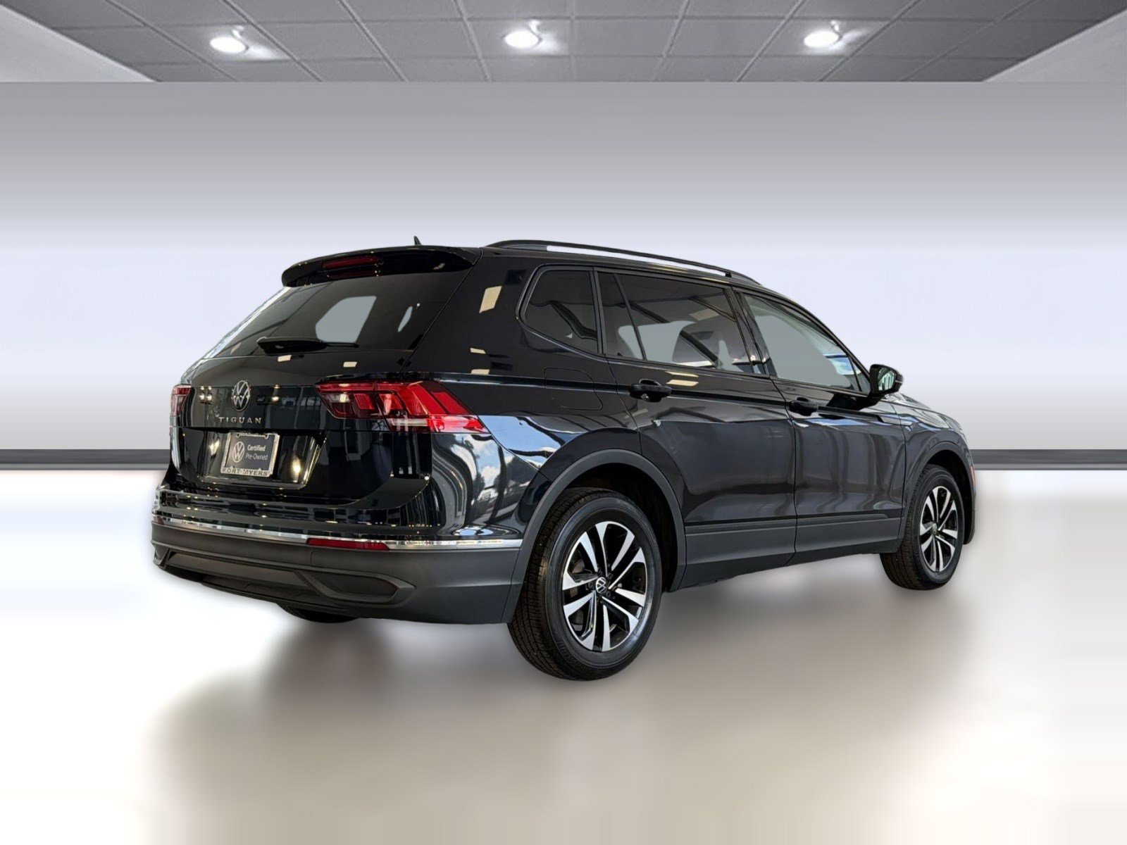 Certified 2023 Volkswagen Tiguan S w/ Driver Assistance Package FWD image 9