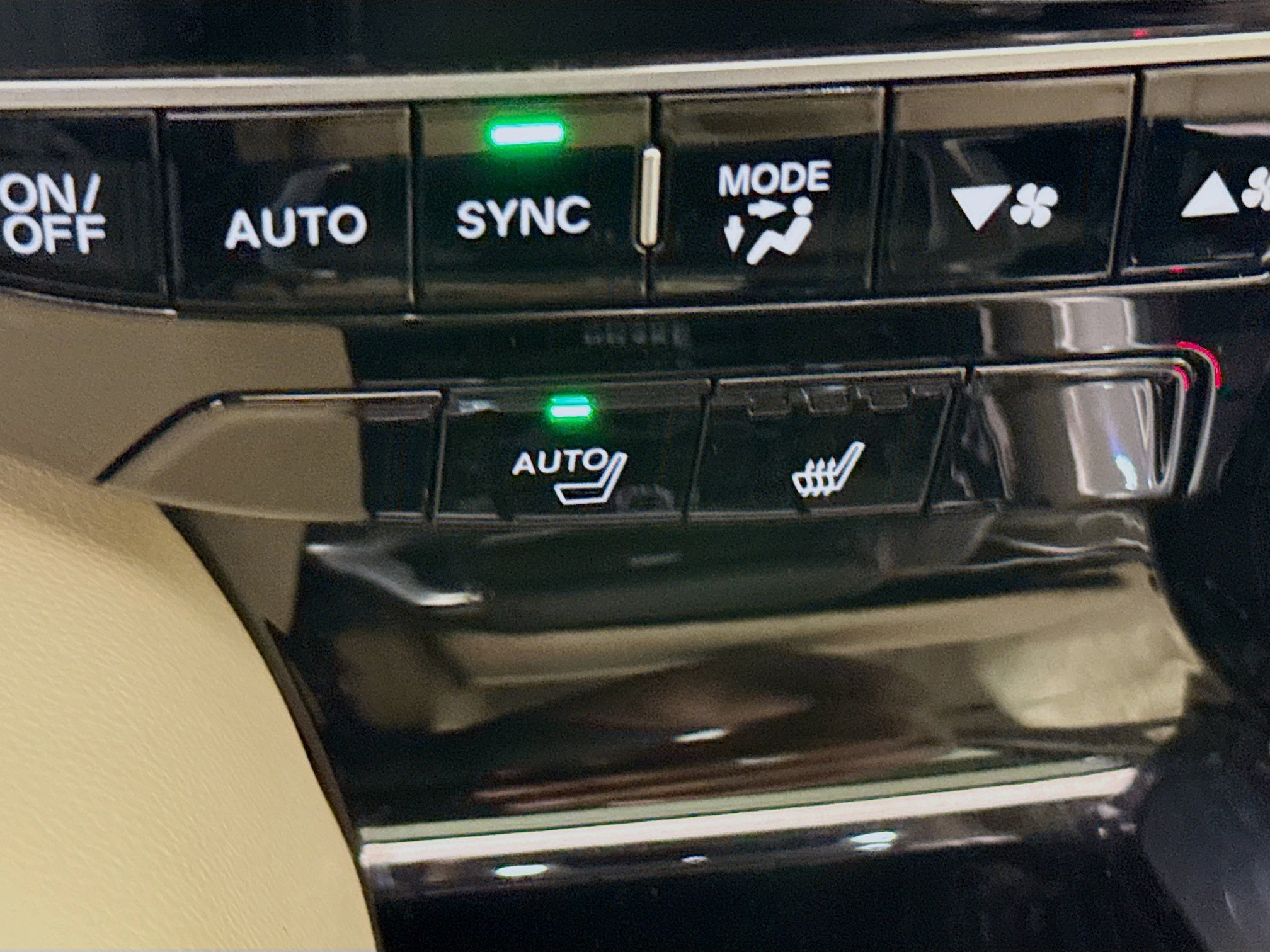 Used 2022 Acura MDX SH-AWD image 21