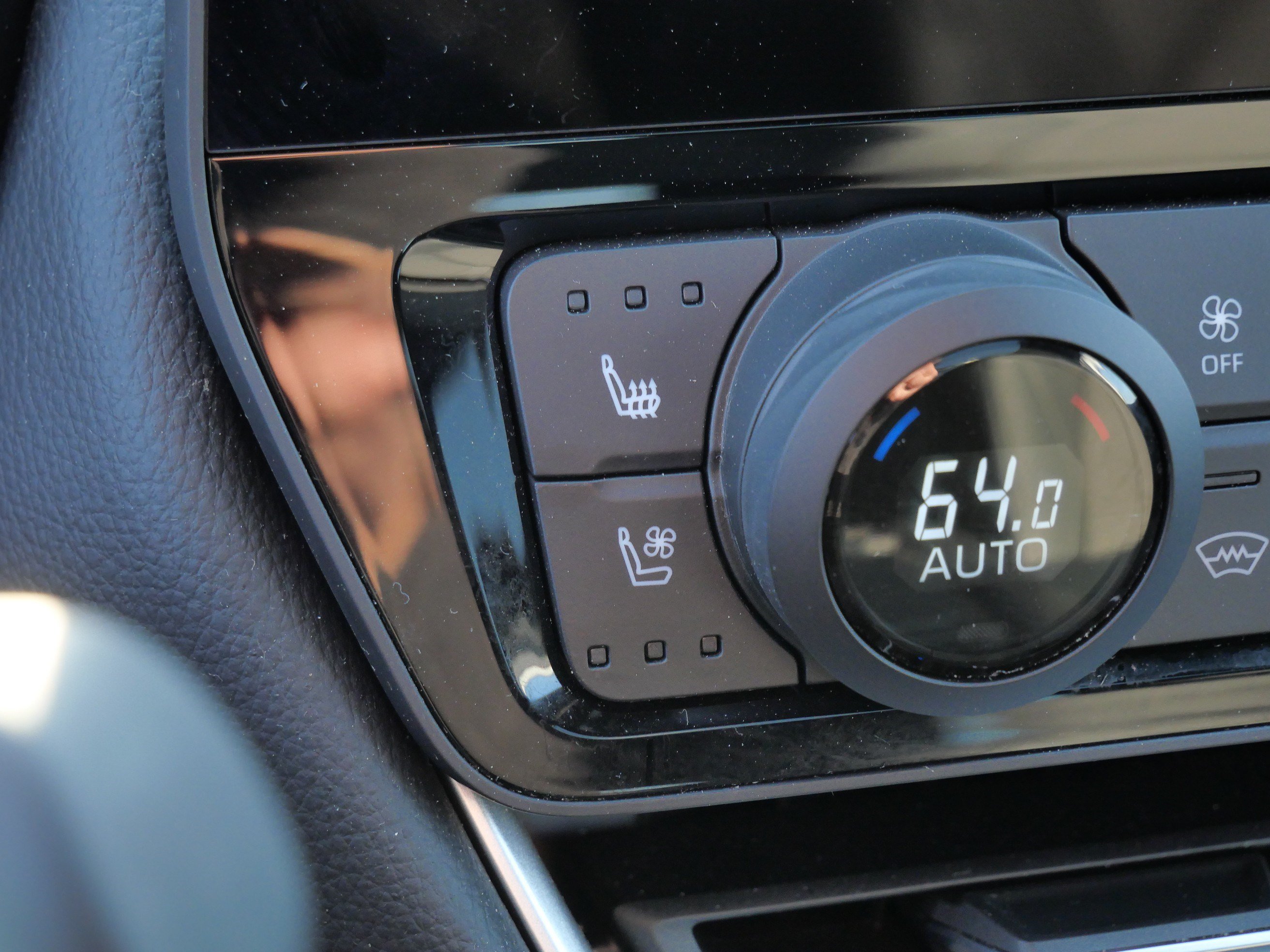 Certified 2026 Toyota Grand Highlander AWD Hybrid image 30