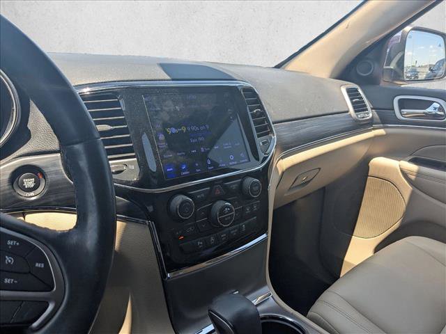 Used 2020 Jeep Grand Cherokee Limited RWD image 12