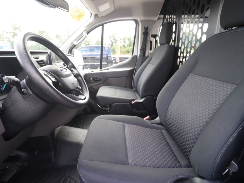 Used 2025 Ford Transit 250 Low Roof w/ Exterior Upgrade Package RWD image 2