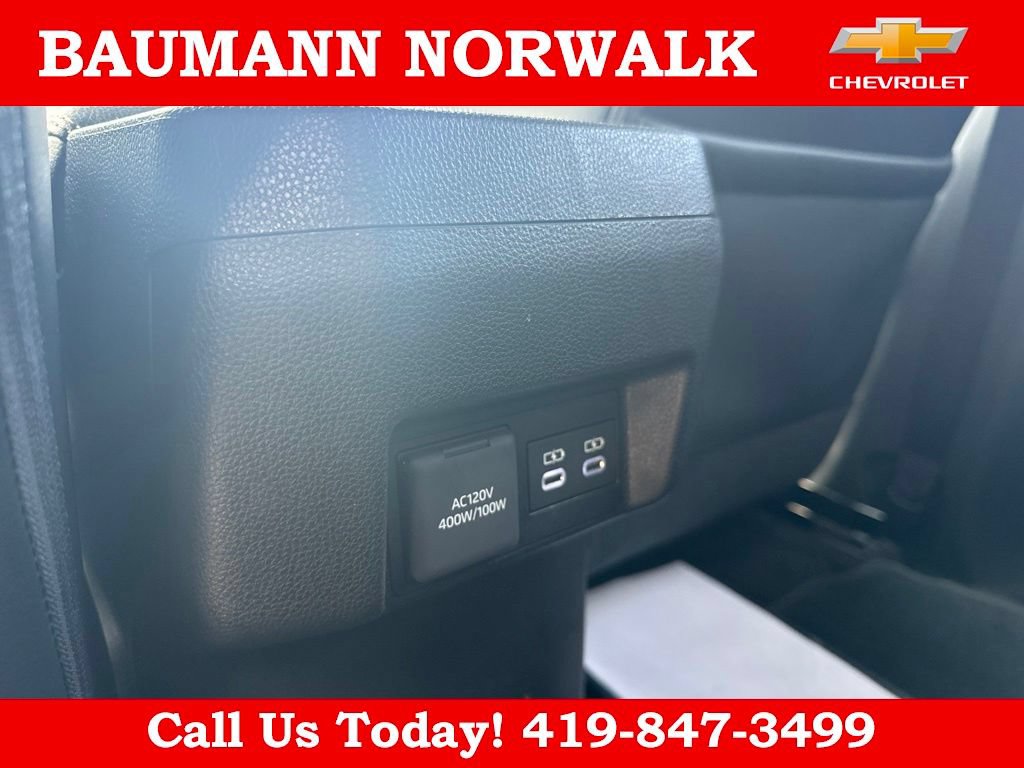 Used 2025 Toyota Tacoma Limited AWD/4WD image 43
