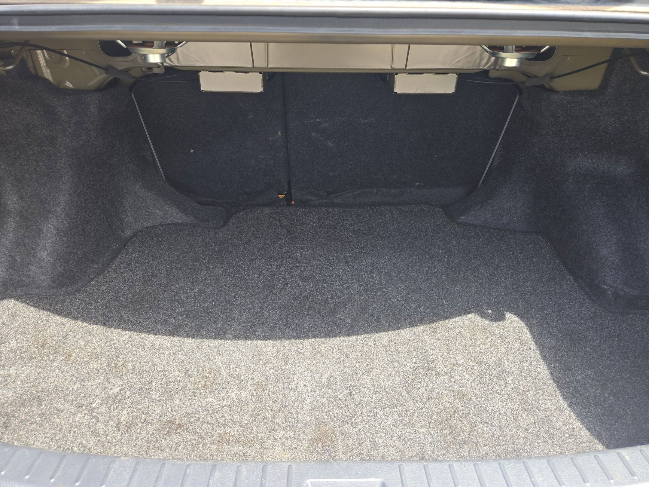 Used 2013 Toyota Corolla L FWD image 26