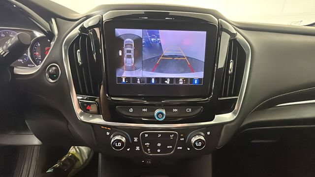 Used 2022 Chevrolet Traverse Premier w/ Redline Edition AWD/4WD image 24