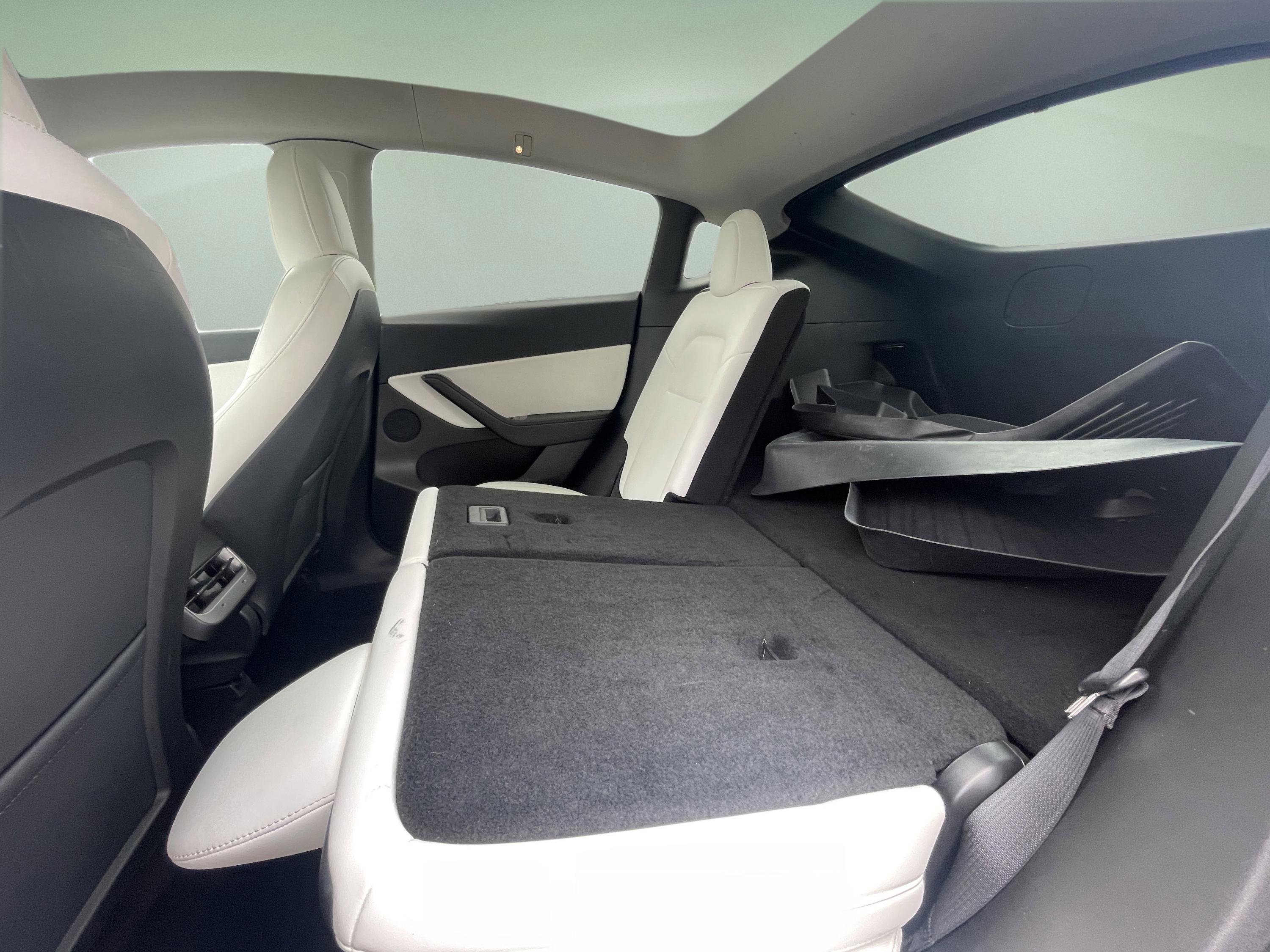 Used 2020 Tesla Model Y Performance image 27