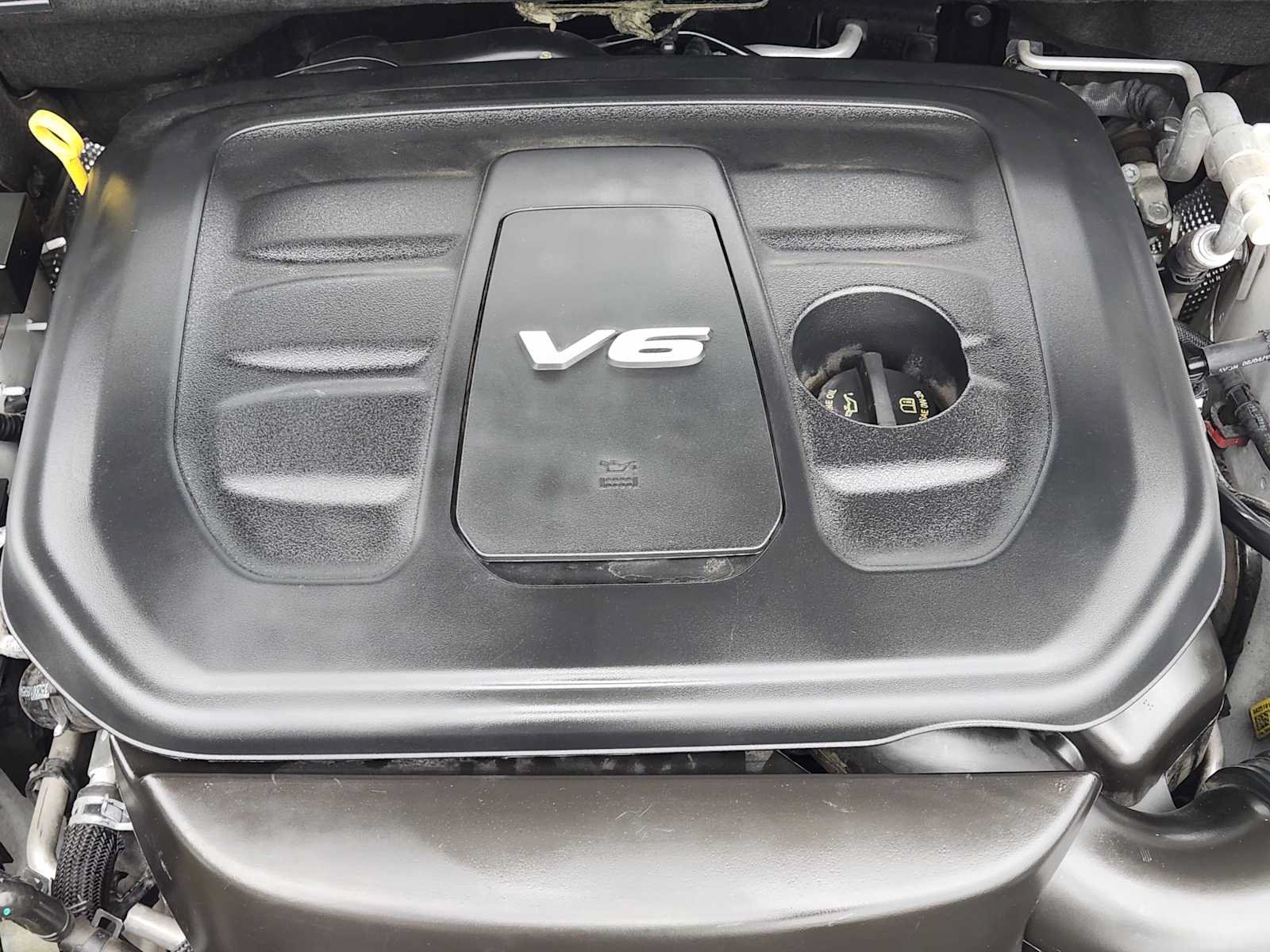 Used 2018 Jeep Grand Cherokee Altitude RWD image 29