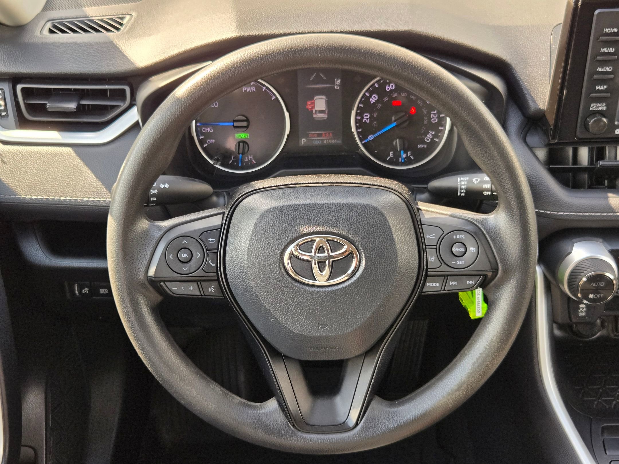 Used 2021 Toyota RAV4 LE image 26