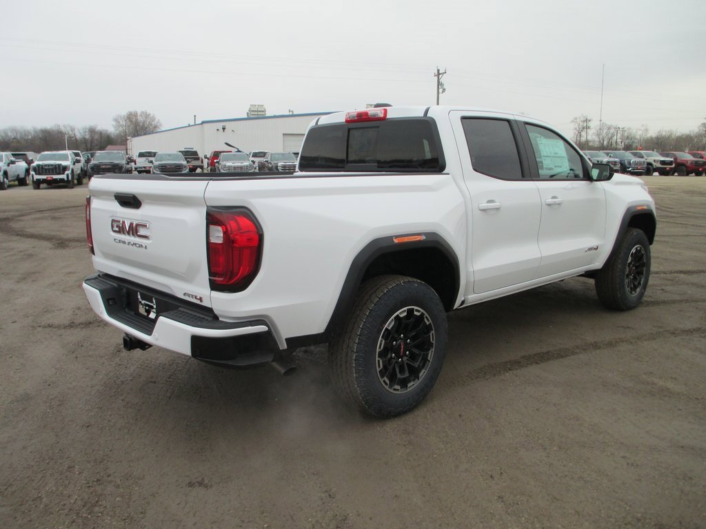 New 2026 GMC Canyon AT4 image 4