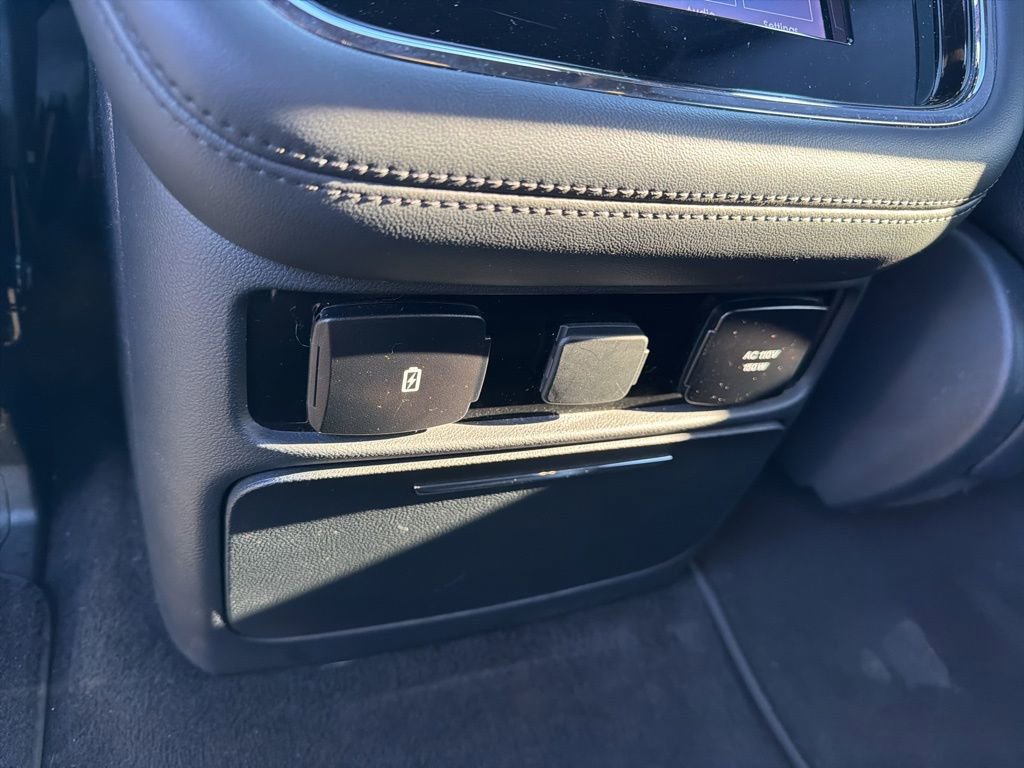 Used 2024 Lincoln Navigator L 4WD image 28