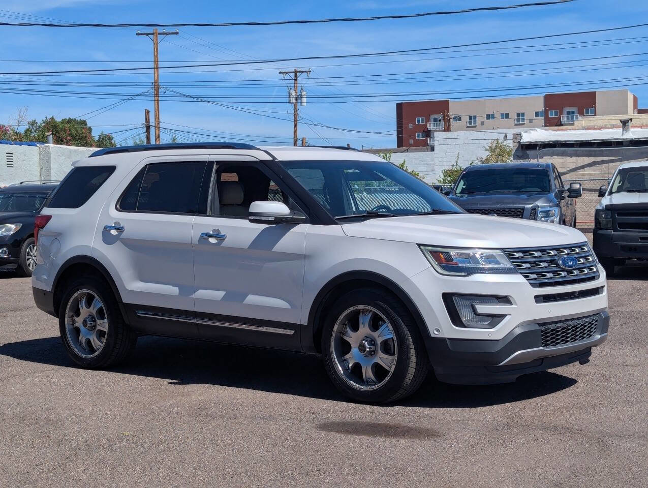 Used 2017 Ford Explorer Limited w/ Equipment Group 301A image 1
