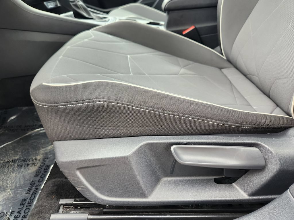 Used 2025 Volkswagen Jetta Sport FWD image 15