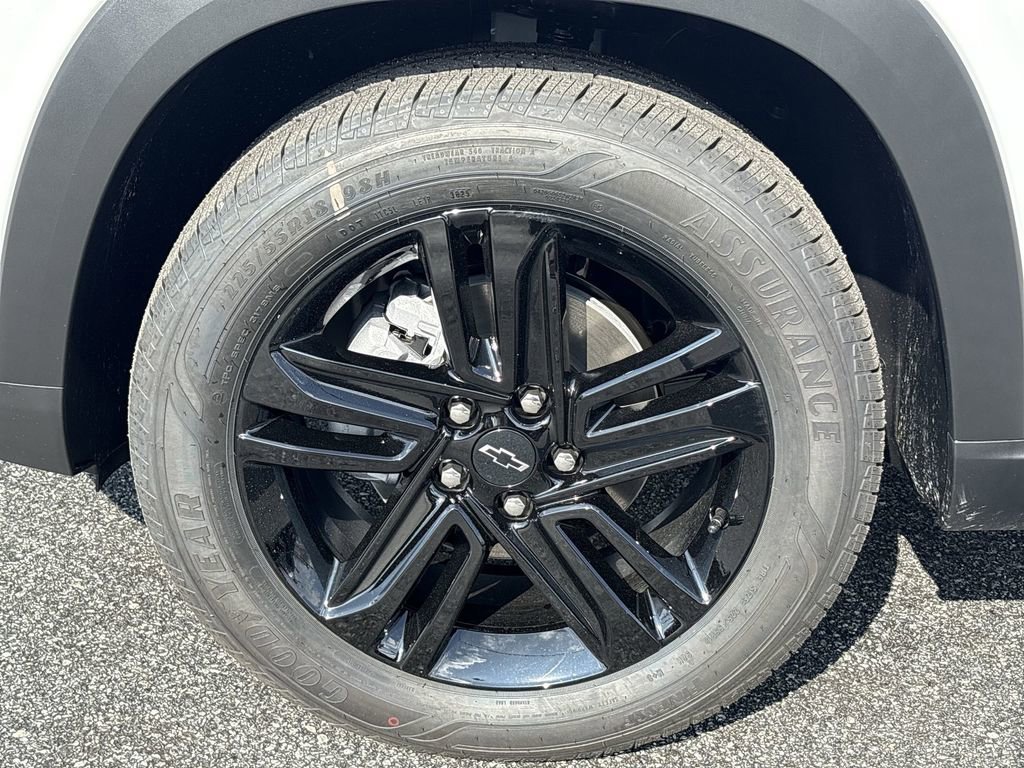 New 2026 Chevrolet Trax ACTIV w/ Driver Confidence Package FWD image 32