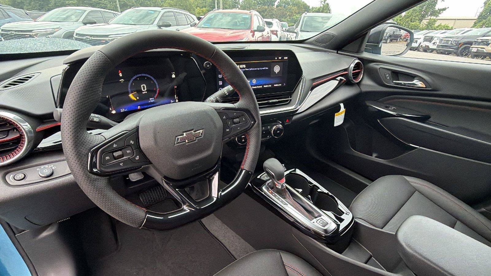 New 2026 Chevrolet Trax RS w/ Driver Confidence Package FWD image 3