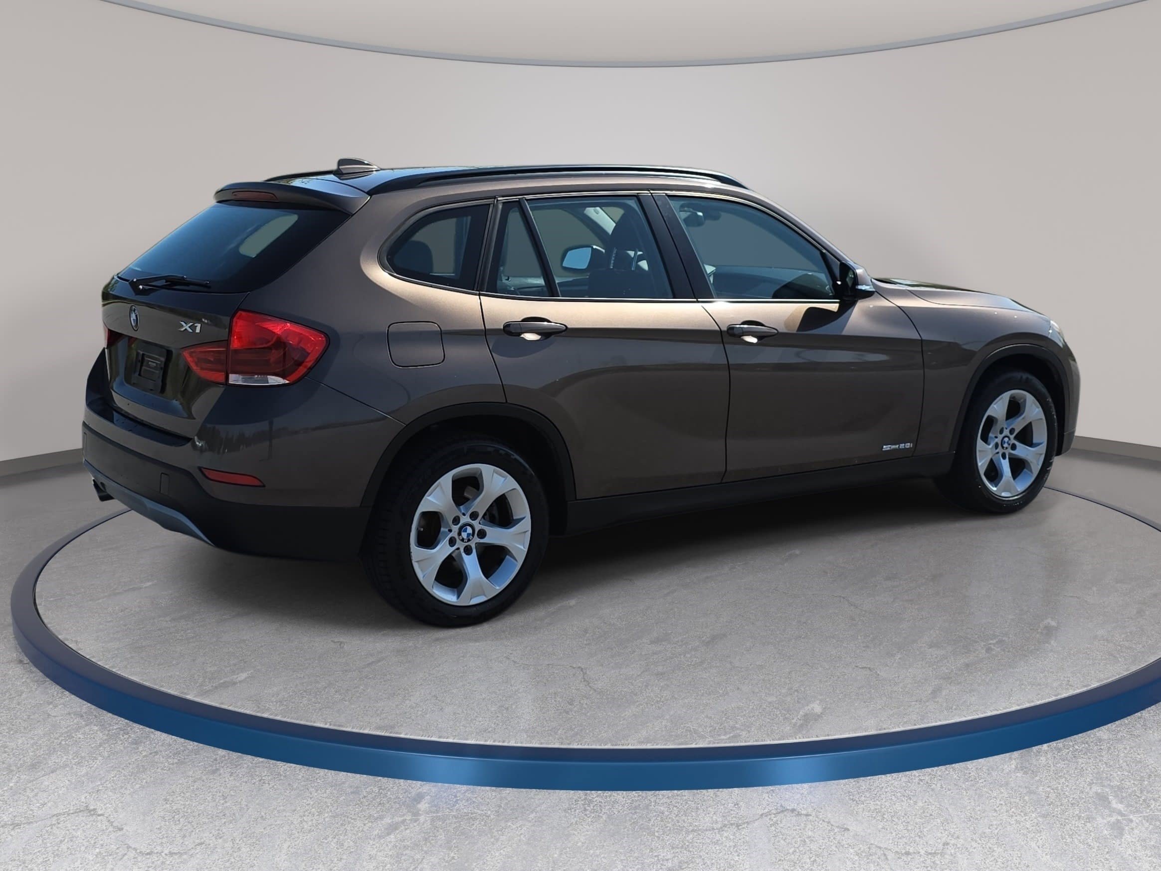 Used 2013 BMW X1 sDrive28i image 5