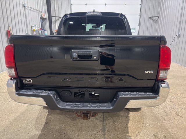 Used 2019 Toyota Tacoma TRD Off-Road image 8