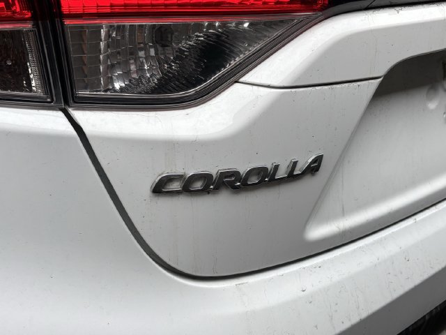 Used 2022 Toyota Corolla LE FWD image 10