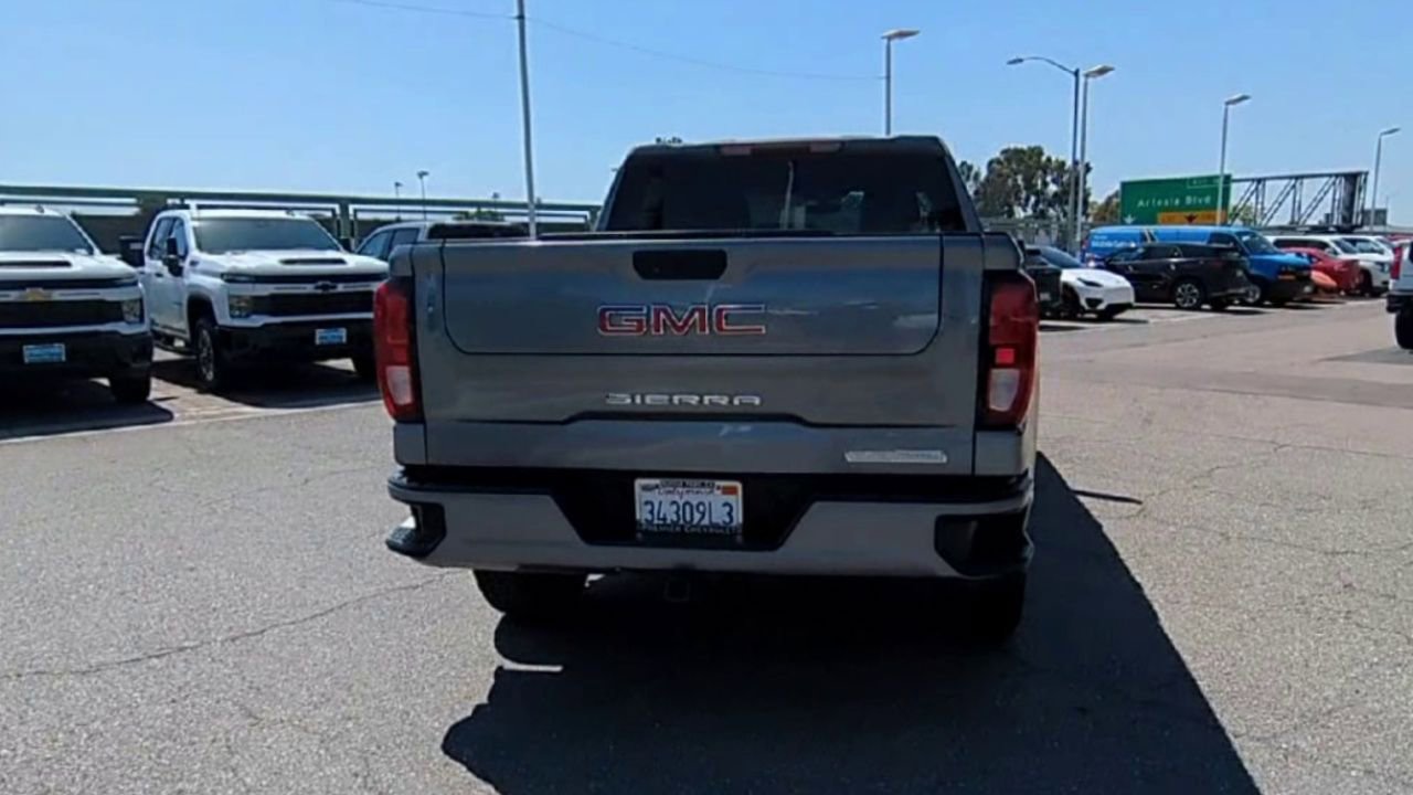Used 2022 GMC Sierra 1500 Elevation image 7