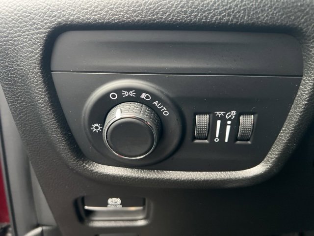 Used 2023 Jeep Grand Cherokee L Laredo w/ Trailer Tow Group (B) image 7