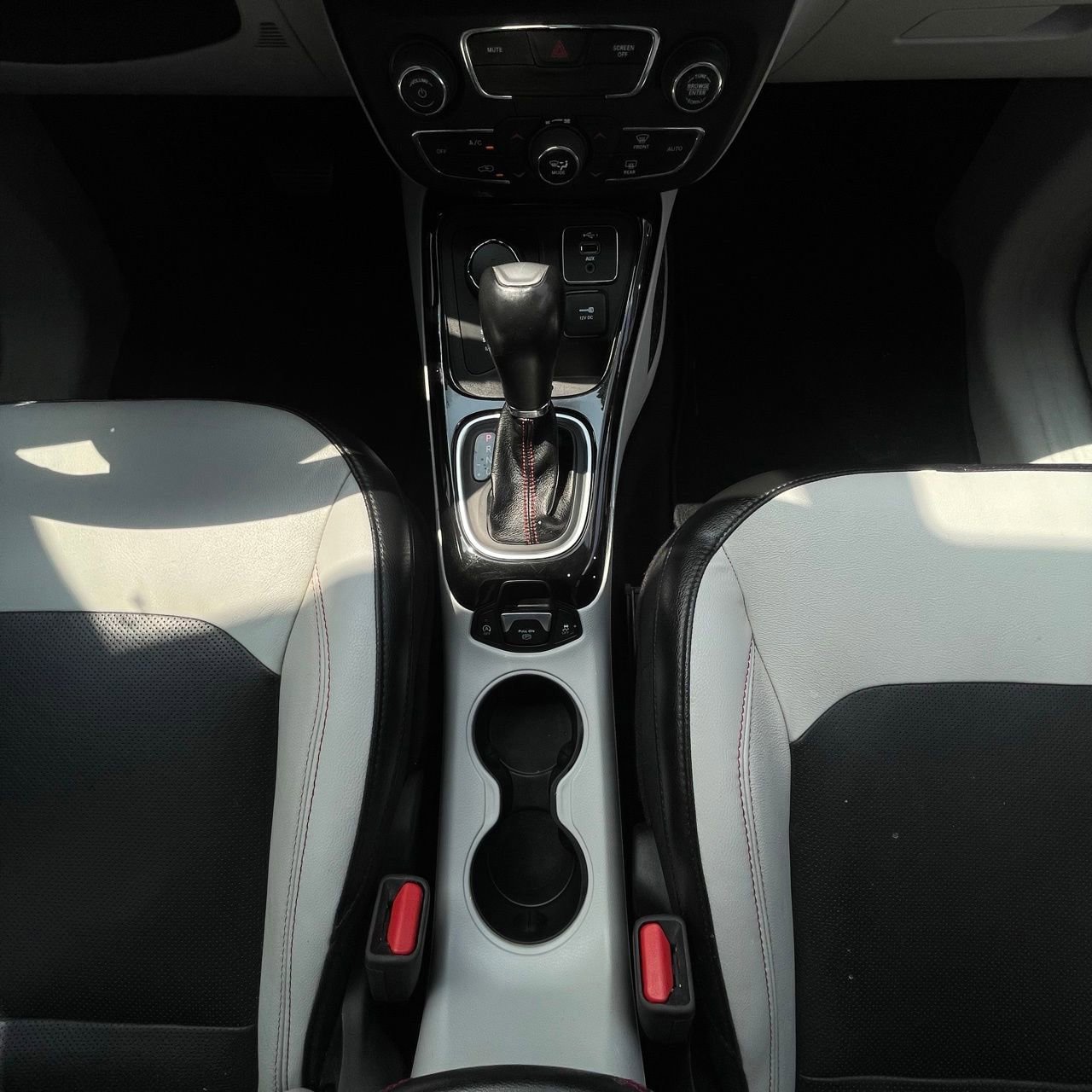 Used 2019 Jeep Compass Limited AWD/4WD image 20