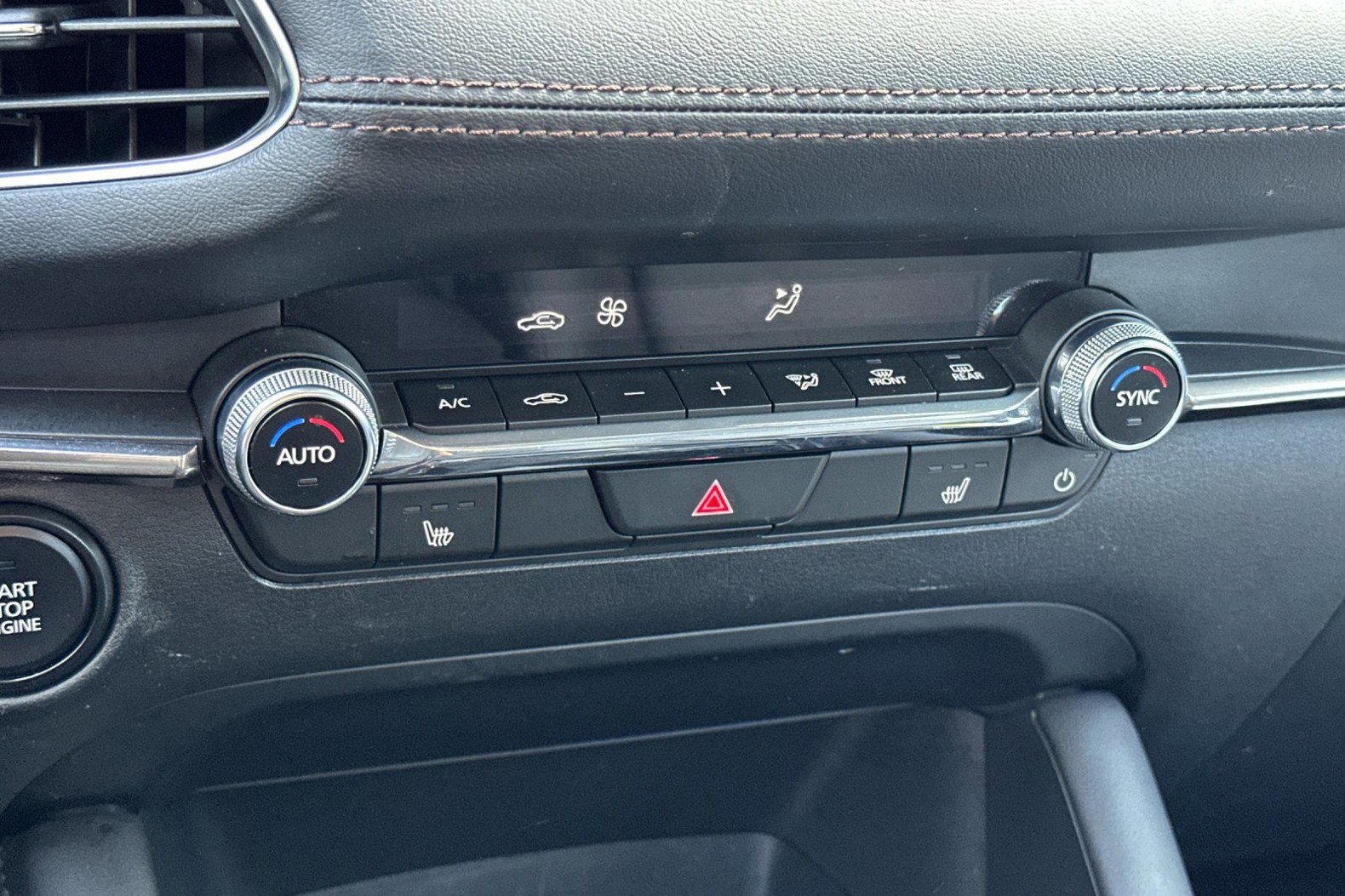 Used 2025 MAZDA MAZDA3 s image 19