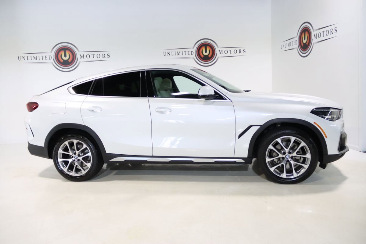 Used 2022 BMW X6 xDrive40i AWD/4WD image 7