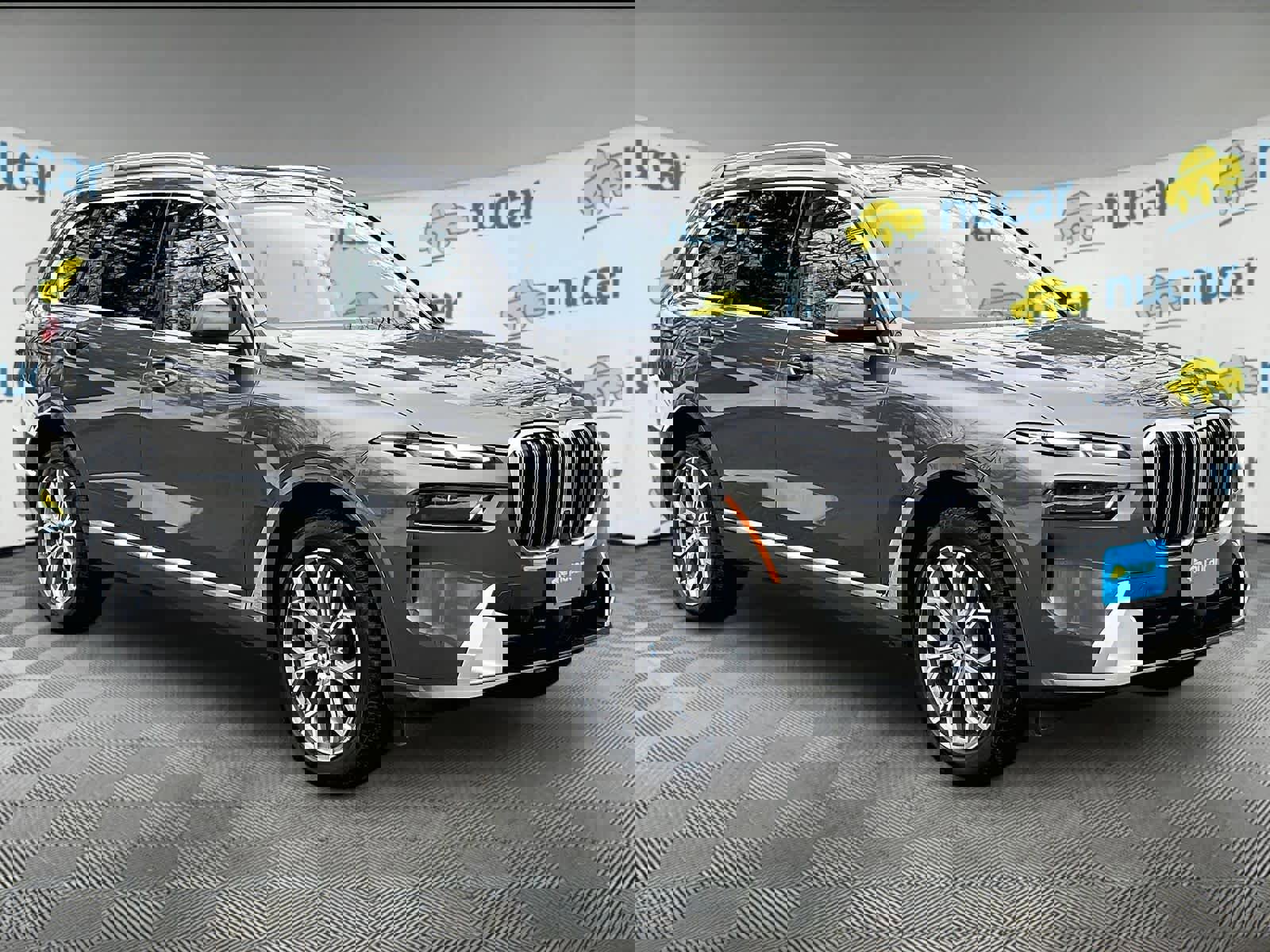 Used 2024 BMW X7 xDrive40i w/ Executive Package image 1