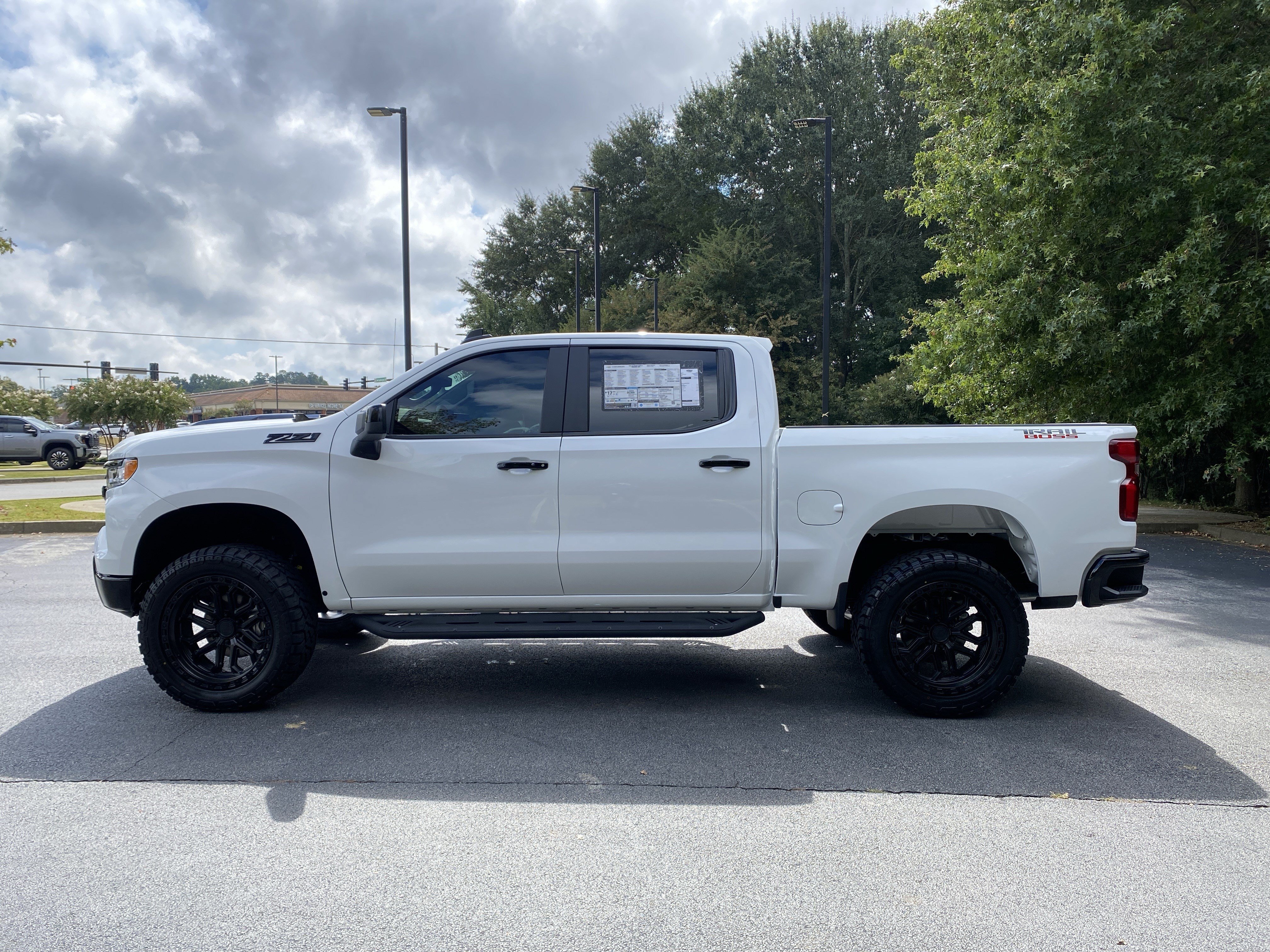New 2026 Chevrolet Silverado 1500 LT Trail Boss w/ Convenience Package II AWD/4WD image 6