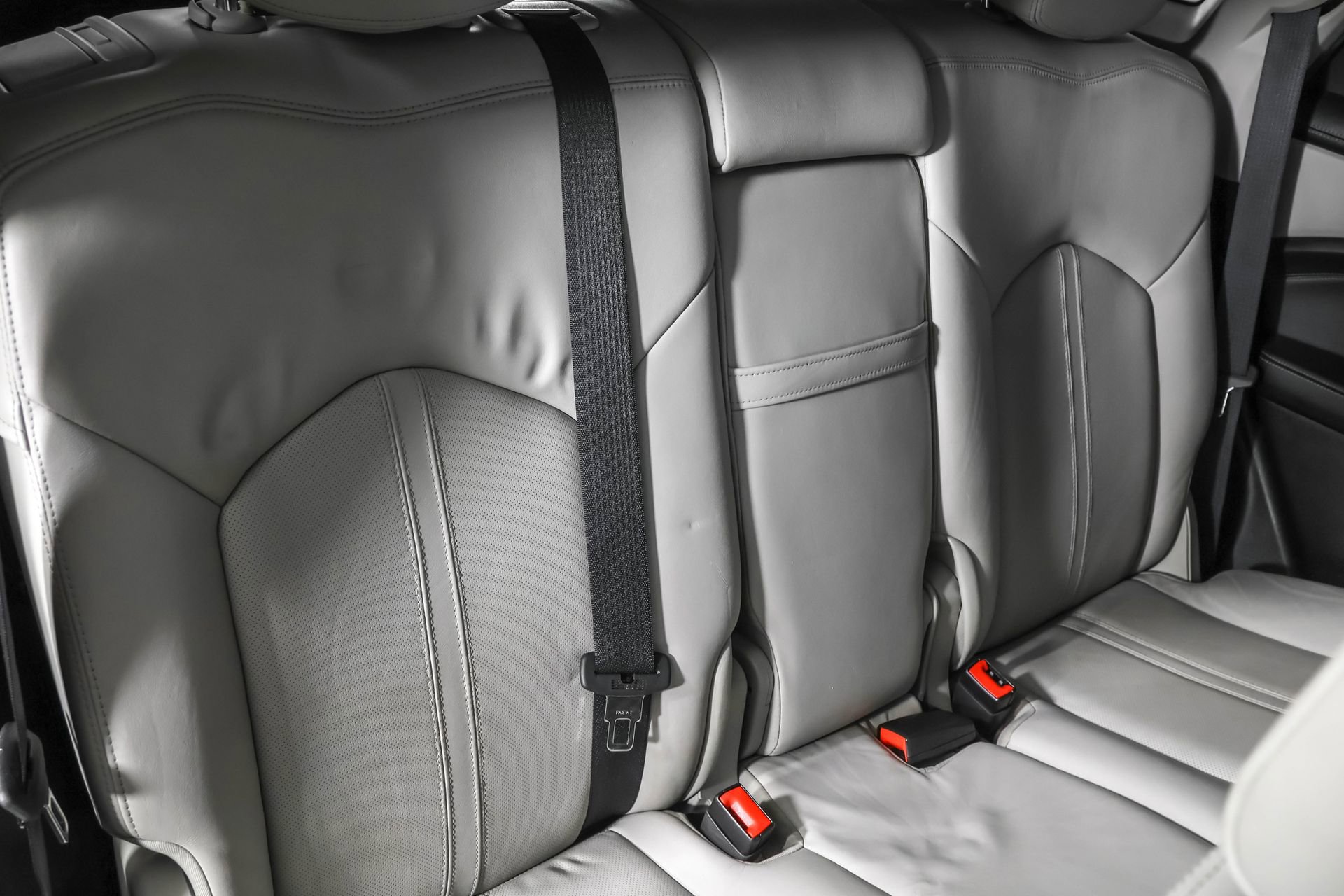 Used 2013 Cadillac SRX Premium image 44