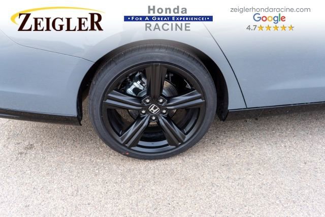 Used 2025 Honda Accord Sport image 9